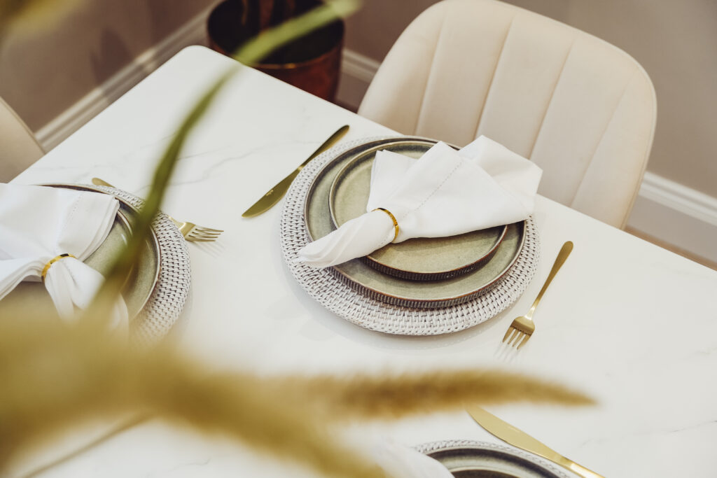 Dining Table Interior Design - The Staging Experts staging homes for sale in the UK